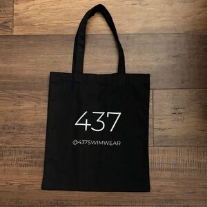👜 Black Tote Bag 👜